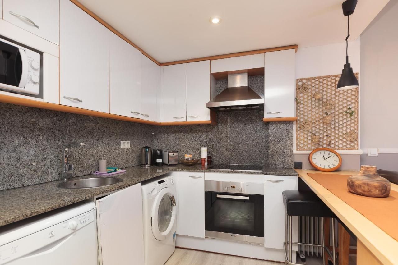 Letsgo Paseo De Gracia Apartment Barcelona Exterior photo