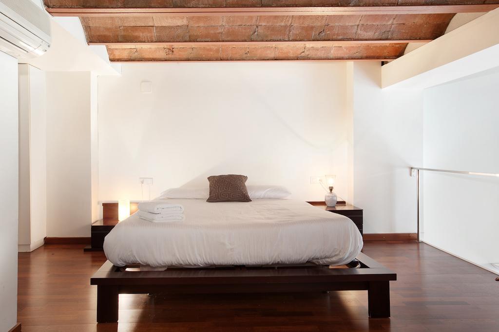 Letsgo Paseo De Gracia Apartment Barcelona Exterior photo