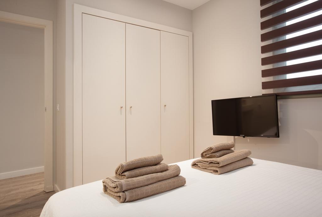 Letsgo Paseo De Gracia Apartment Barcelona Exterior photo